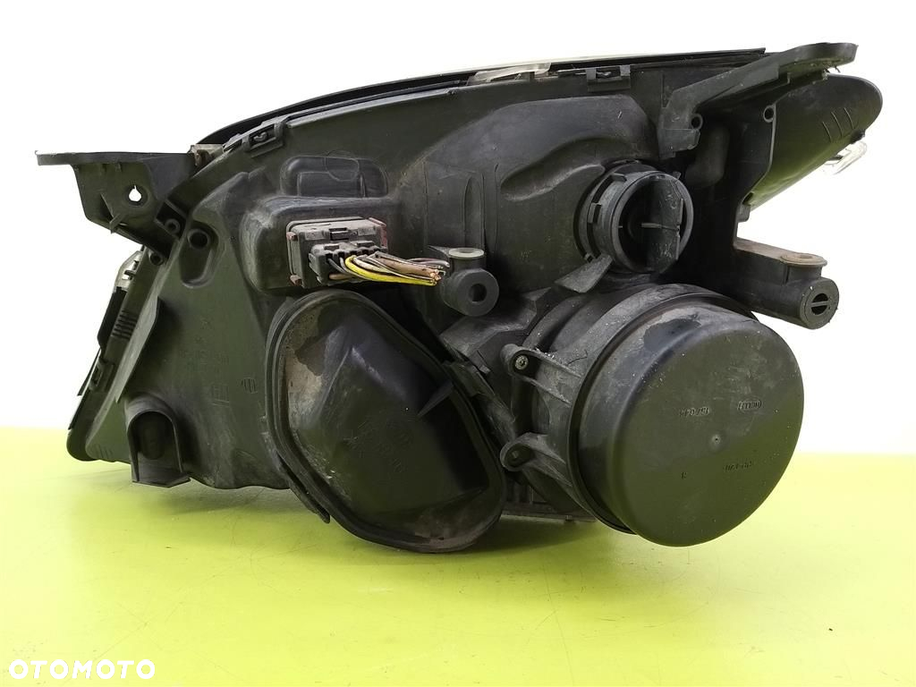 Reflektor lampa przód prawa Opel Vectra C SIGNUM 2002-2005 XENON HELLA - 4