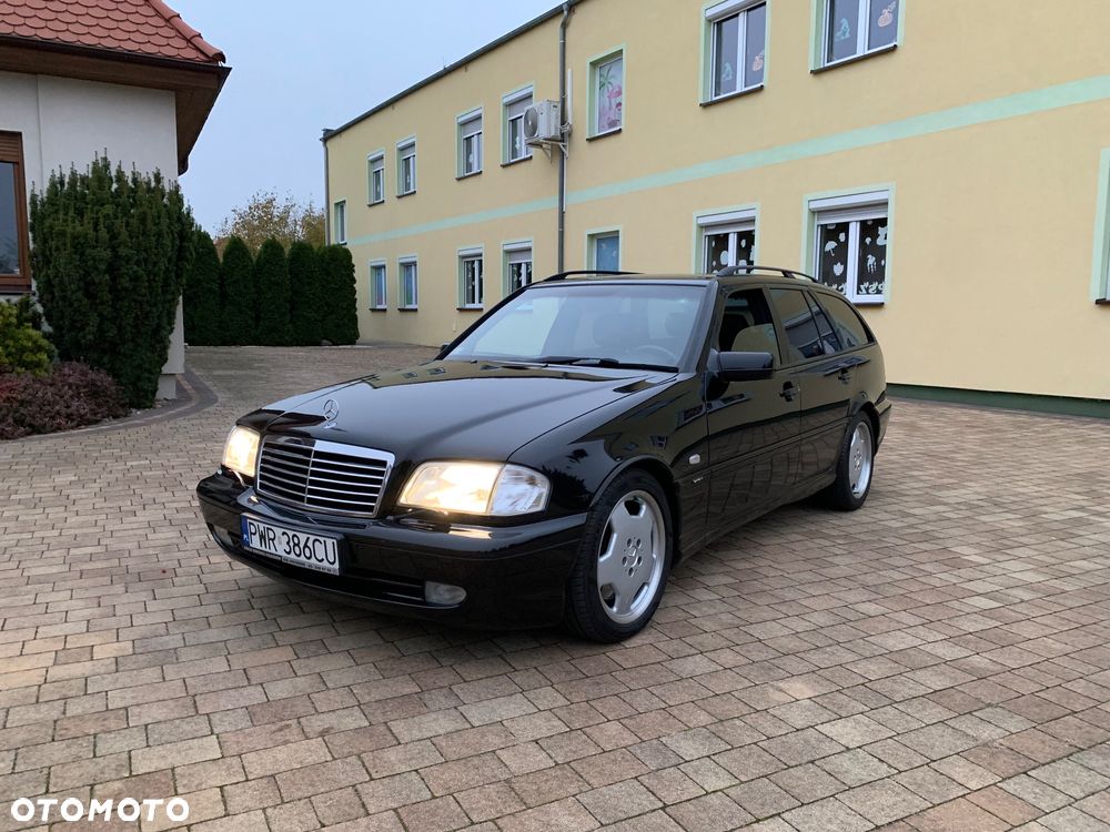Mercedes-Benz Klasa C 43 T AMG - 8