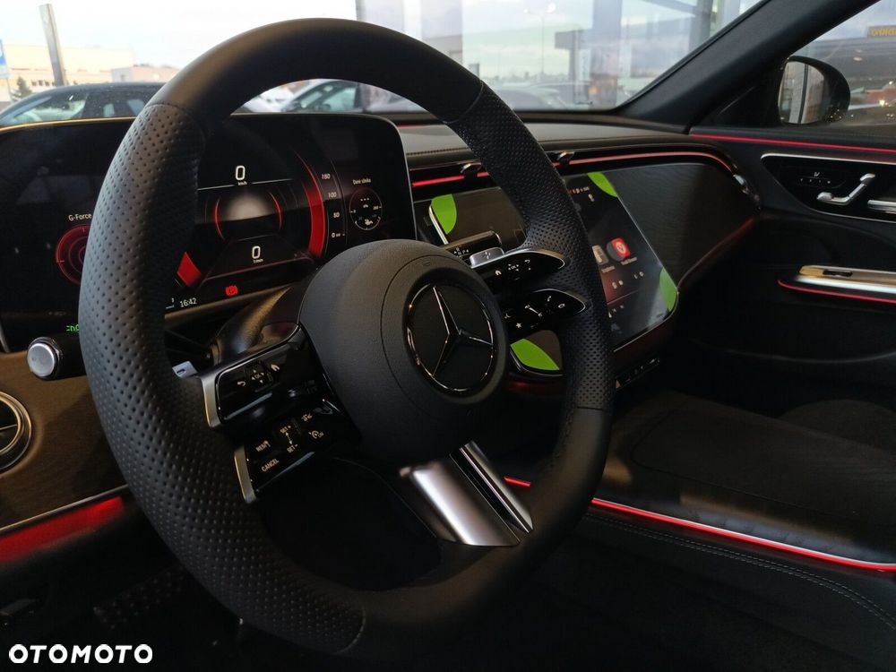 Mercedes-Benz Klasa E - 14