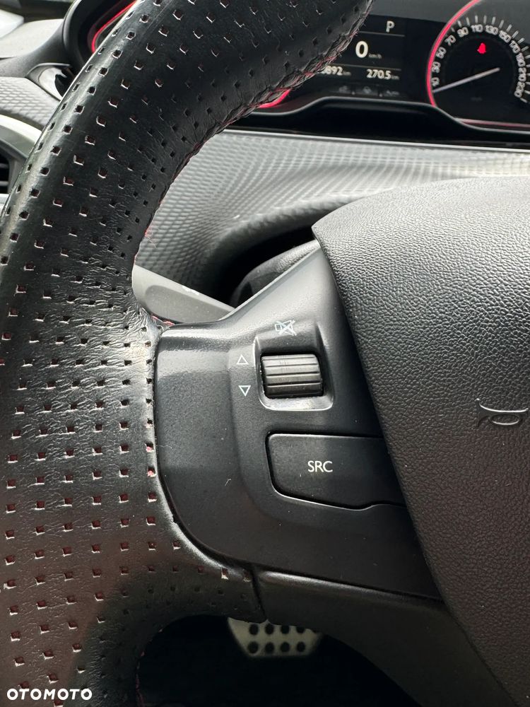 Peugeot 2008 PureTech 110 Stop&Start EAT6 GT-Line Edition - 24
