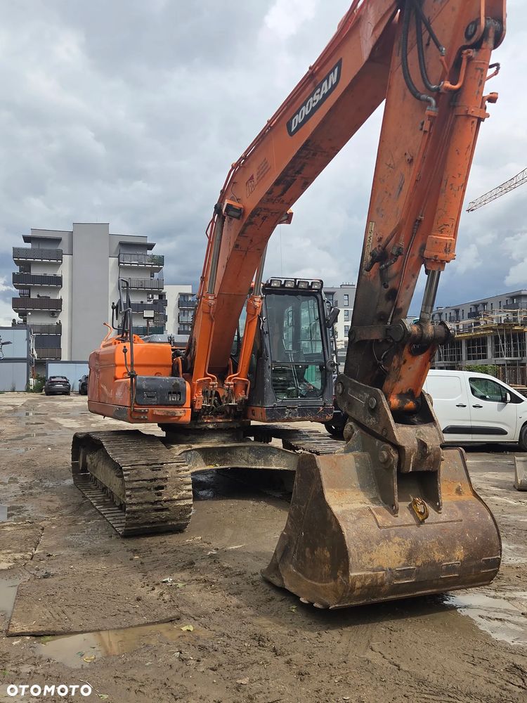 Doosan DX225 - 1