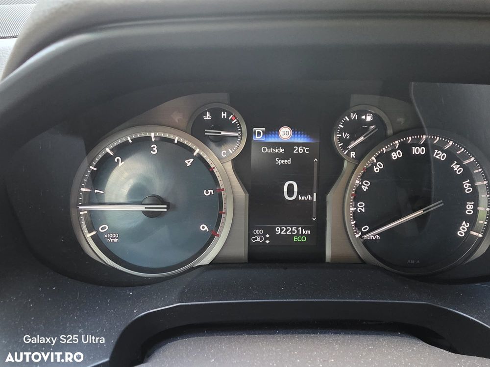 Toyota Land Cruiser 2.8l D-4D 204 CP A/T 7 locuri Luxury AVS - 7