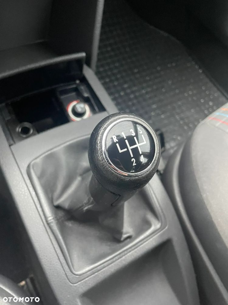 Volkswagen Polo 1.2 12V Q-Line - 10