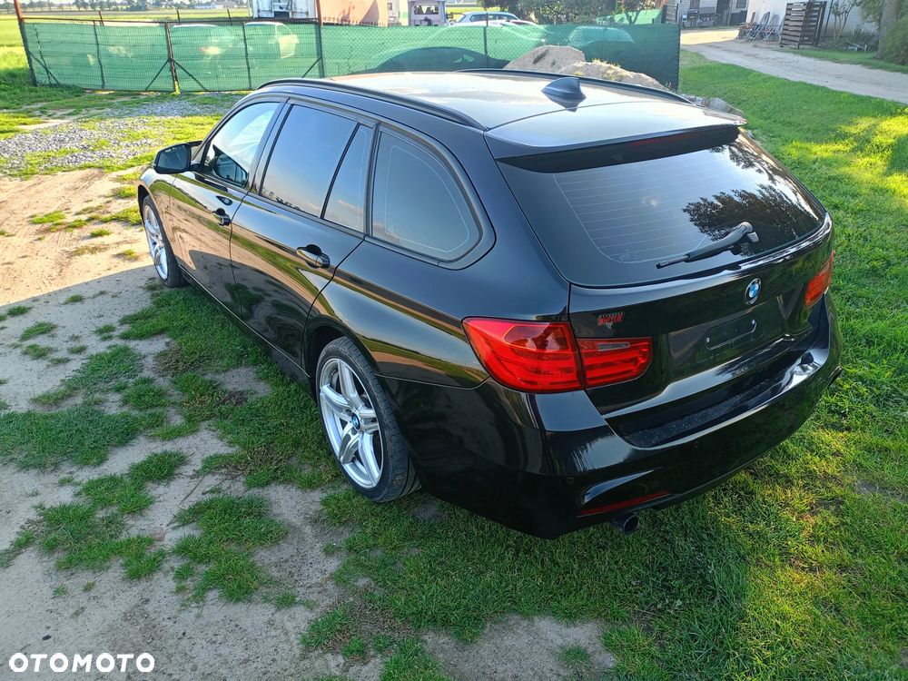 BMW Seria 3 320d xDrive - 4