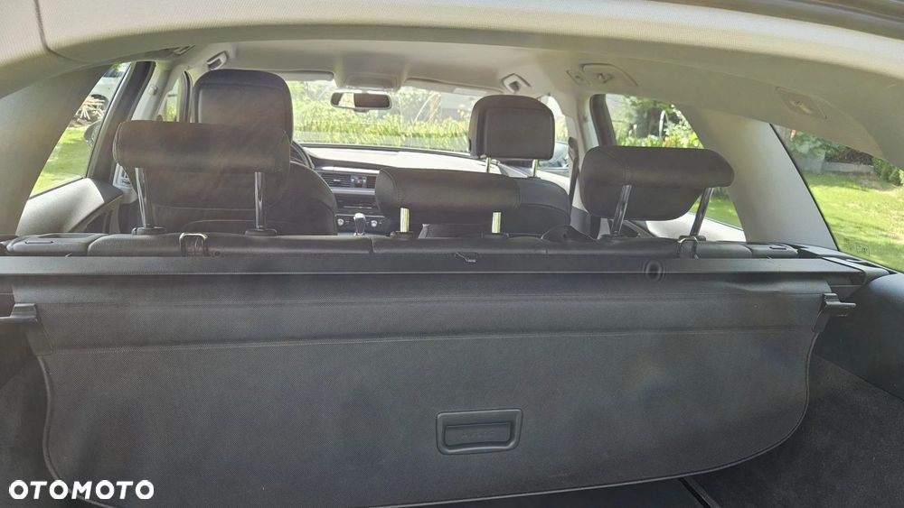 Audi A6 Avant 2.0 TDI Ultra DPF S tronic - 31