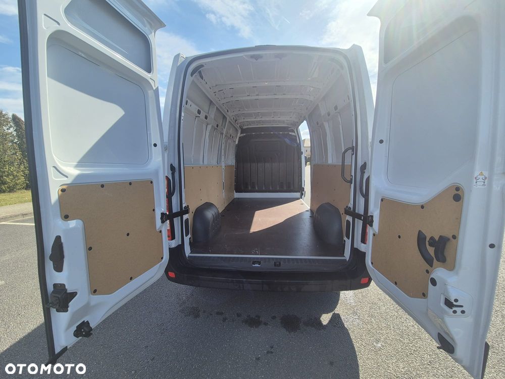 Renault Master IV - 11