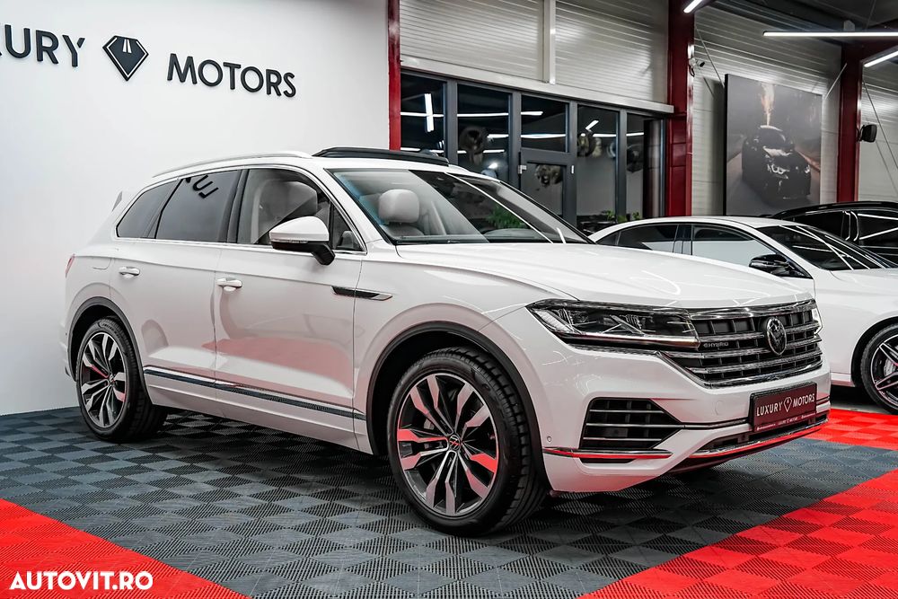 Volkswagen Touareg 3.0 V6 e-Hybrid 4Motion Aut. Elegance - 13