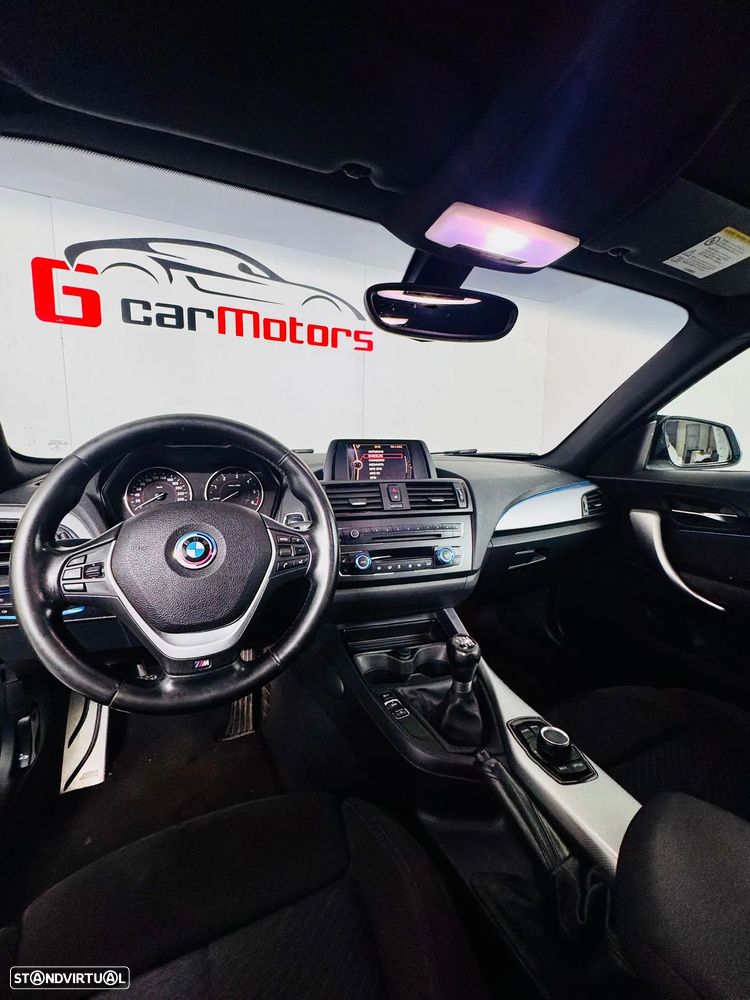 BMW 120 d Pack M - 11