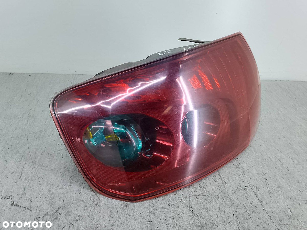 LAMPA TYLNA LEWA PEUGEOT 407 9656606380 SEDAN - 8