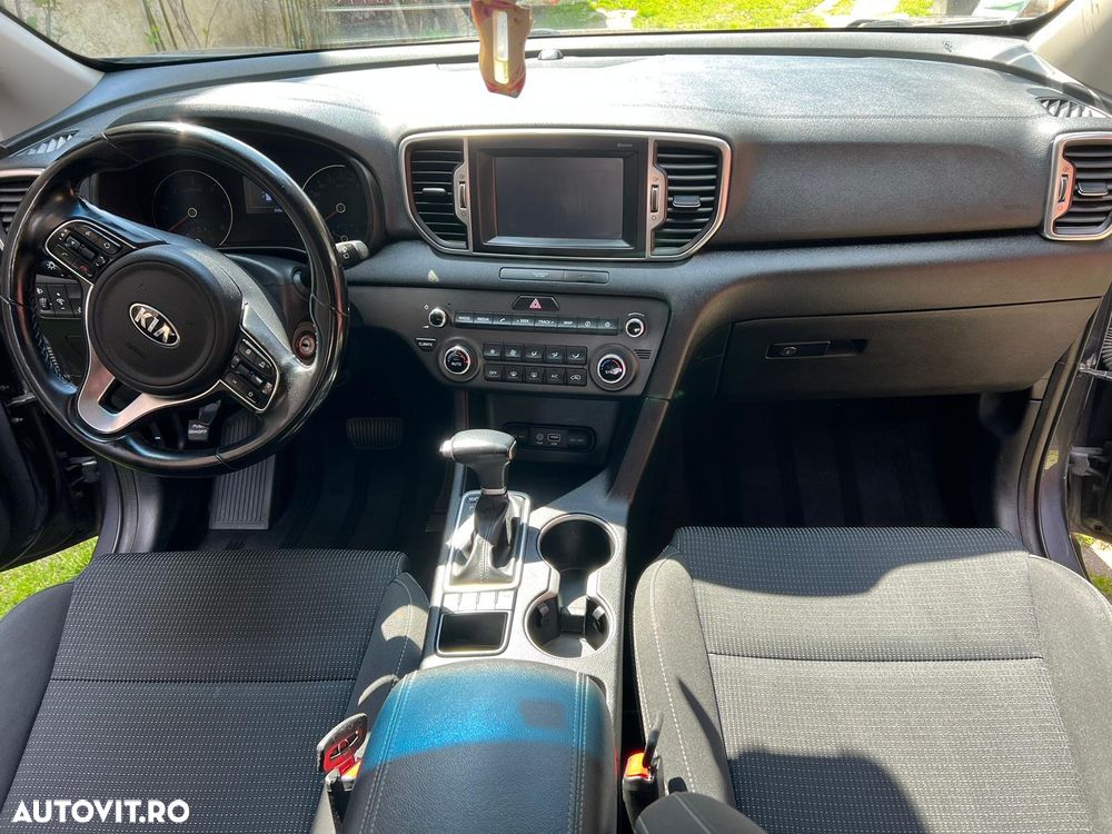 Kia Sportage 1.7 DSL 7DCT 4x2 Style - 8