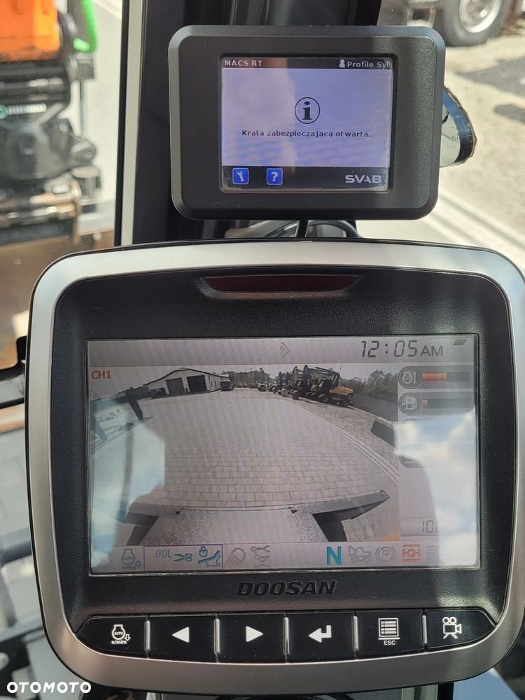 Doosan DX-165W / ROTOTILT ze szczypcami / compact / - 25