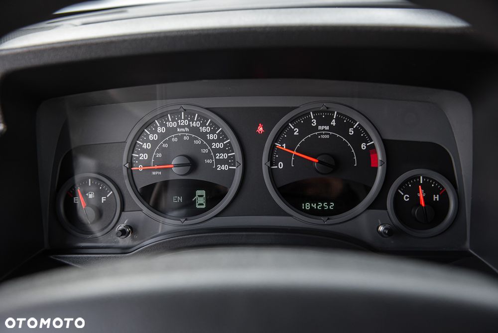 Jeep Patriot 2.4 Limited - 19