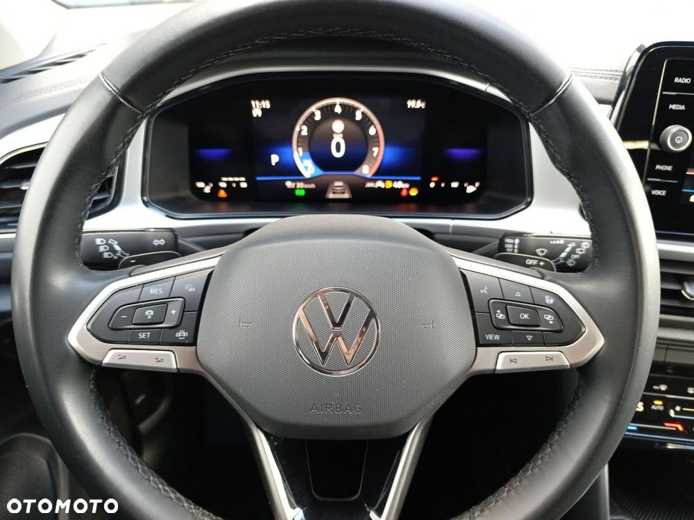 Volkswagen T-Roc - 27