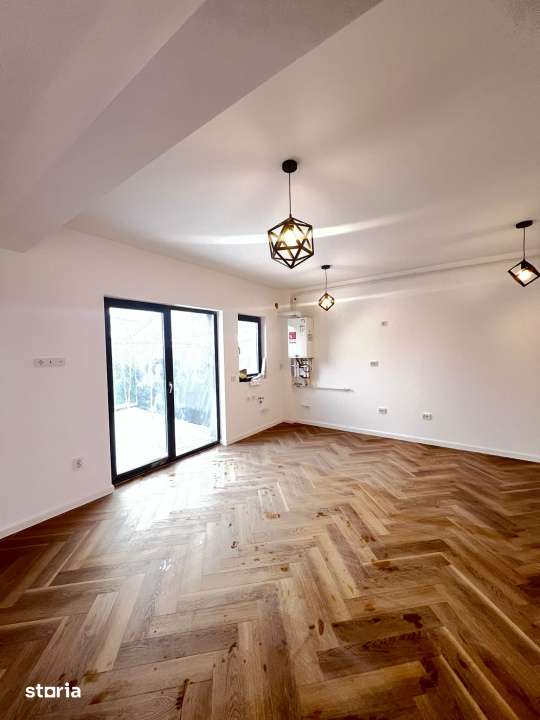 Vanzare / Apartament 2 camere+curte 60mp si 2 locuri de parcare — fotografia 3