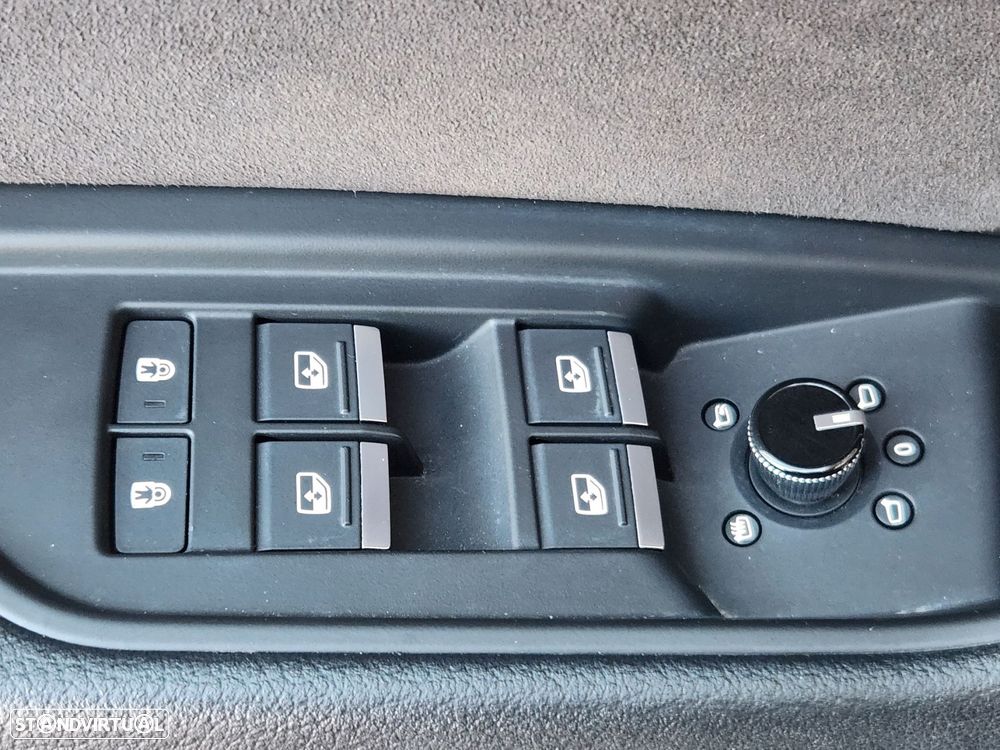 Audi e-tron Sportback 55 quattro S line - 38