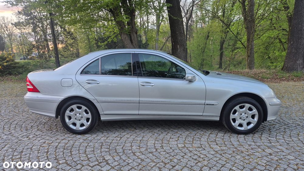 Mercedes-Benz Klasa C 180 Kompressor Automatik Elegance - 6