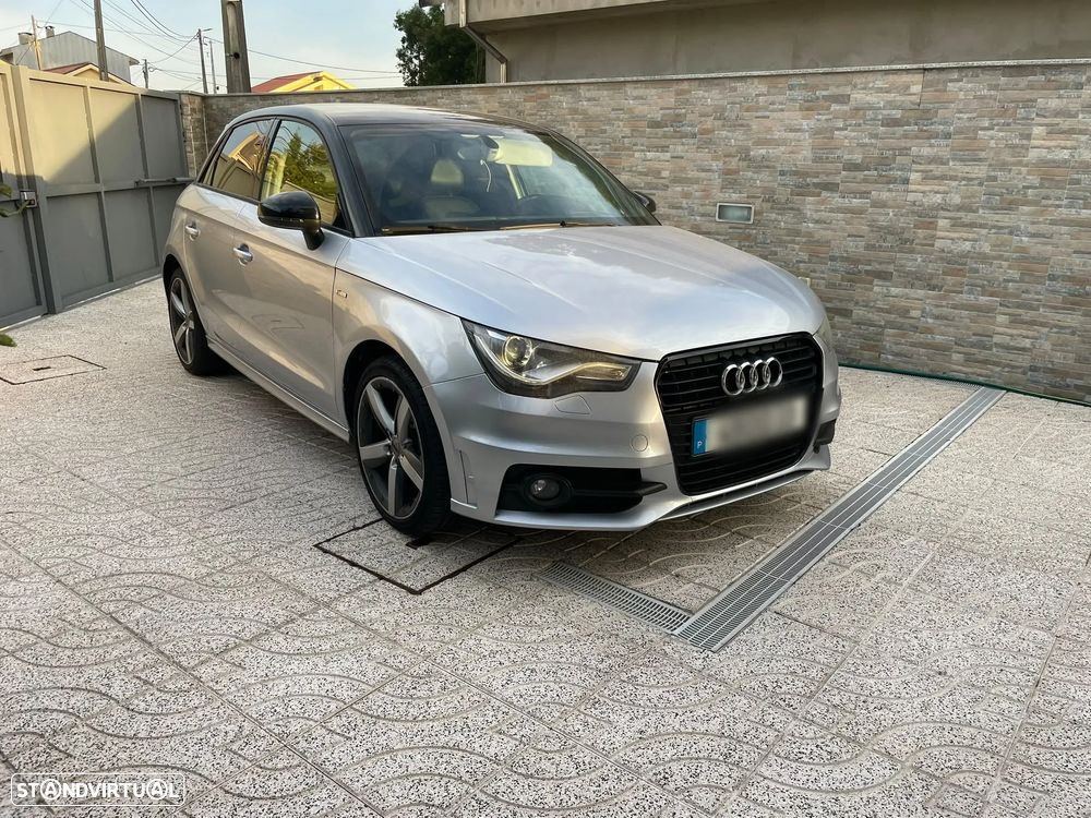 Audi A1 Sportback 1.6 TDI S-line - 1