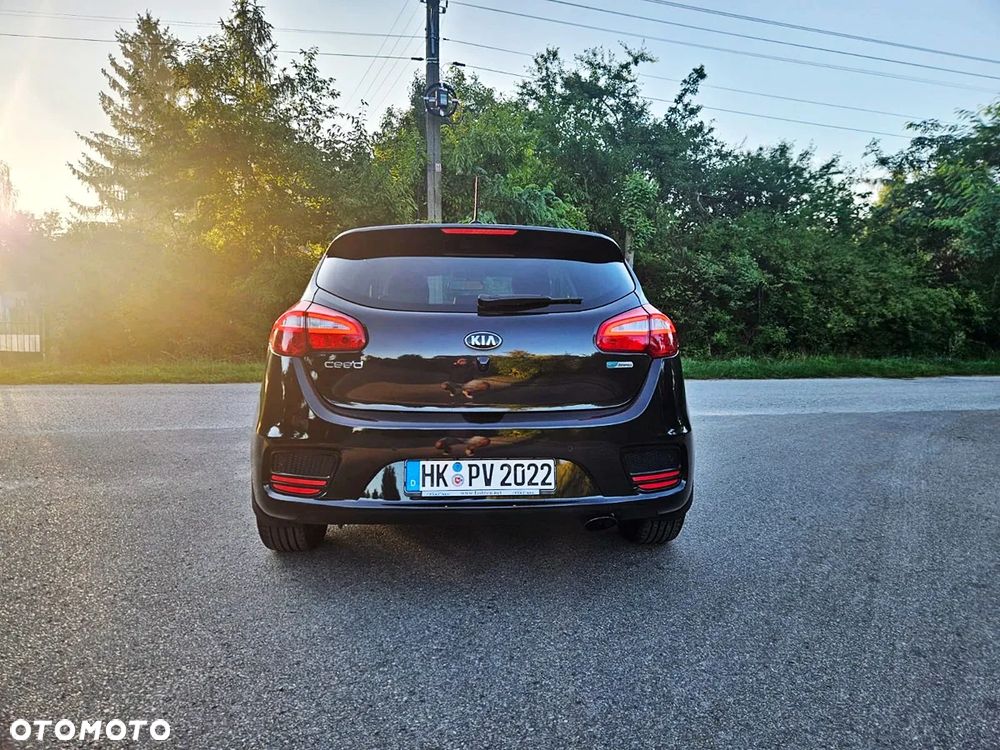 Kia Ceed 1.6 GDI Spirit - 13