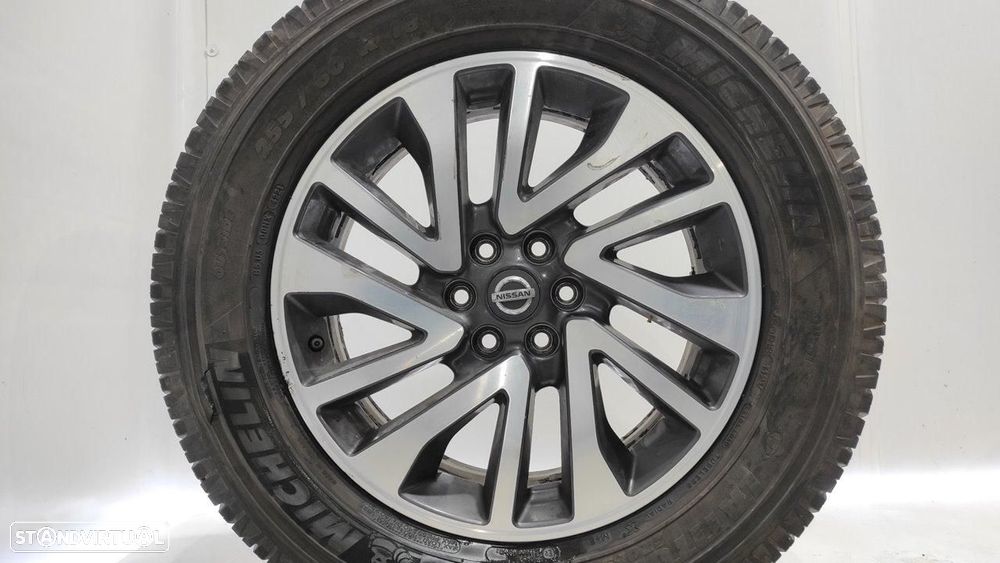PNEU NISSAN NAVARA NP300 PICK-UP D23M - 1