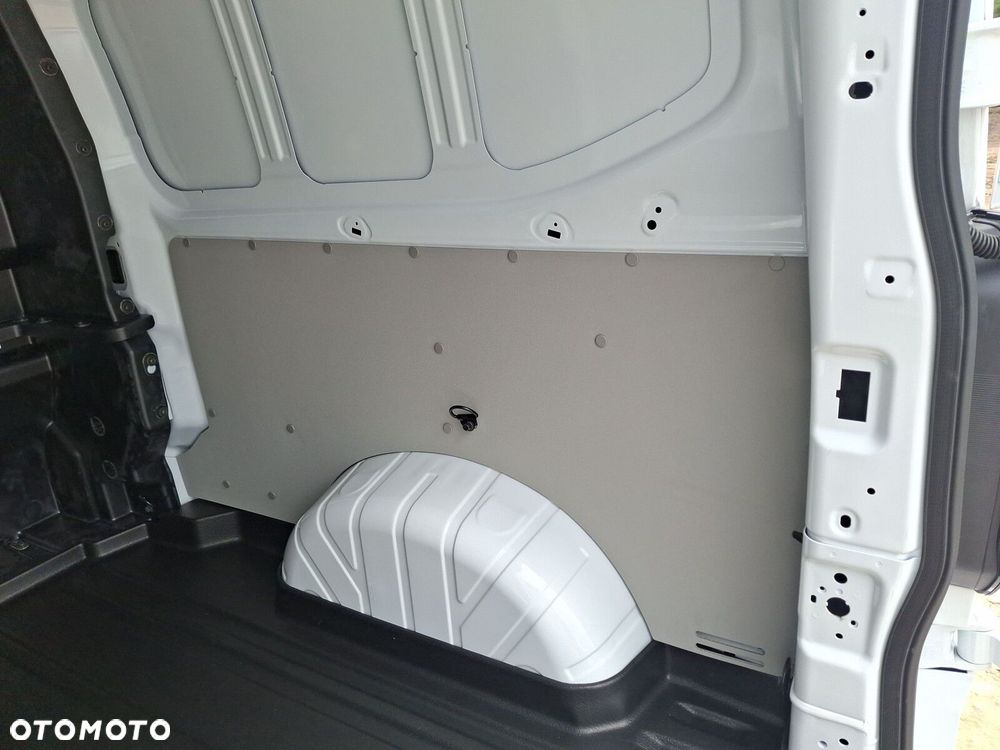 Volkswagen Transporter Furgon Plus - 22