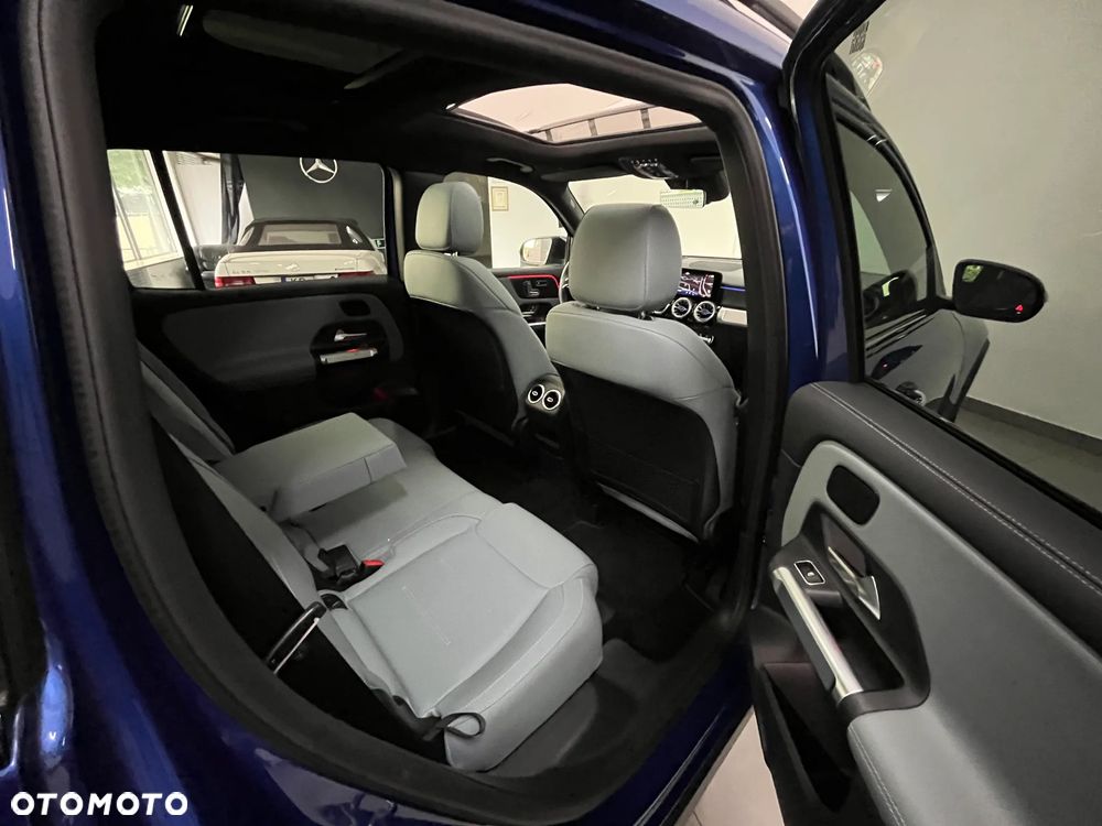 Mercedes-Benz GLB 220 d 4-Matic AMG Line 8G-DCT - 17