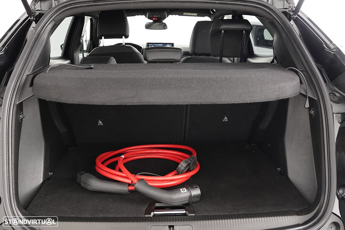 Peugeot e-2008 50 kWh Allure - 24