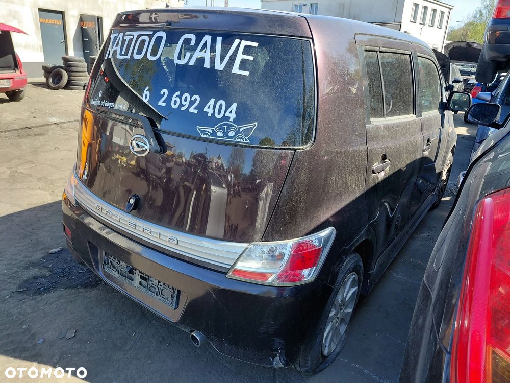Na części: Daihatsu Materia  Rok 2008 Pojemność 1298 Moc 67 kw Benzyna - 6
