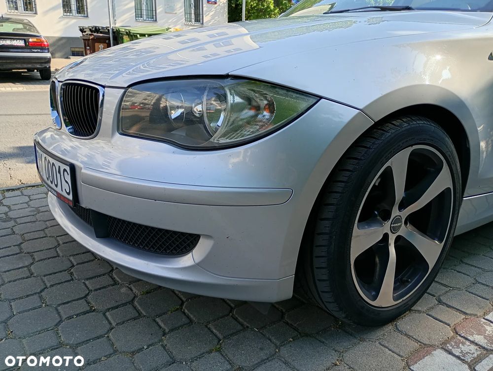 BMW Seria 1 - 25