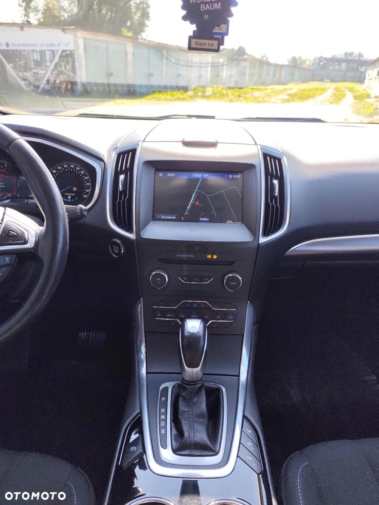 Ford S-Max 2.0 TDCi Titanium PowerShift - 7