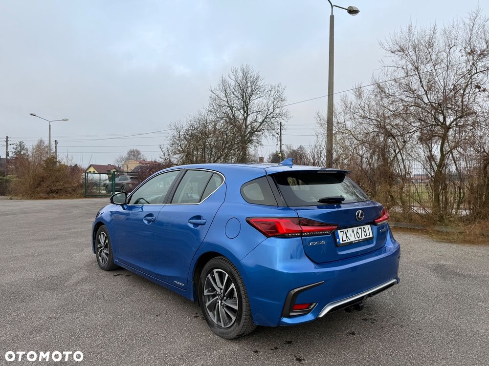 Lexus CT - 20