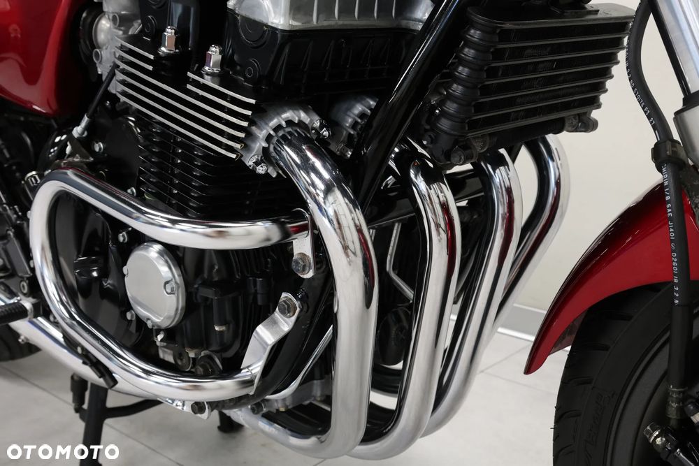 Honda CB - 22
