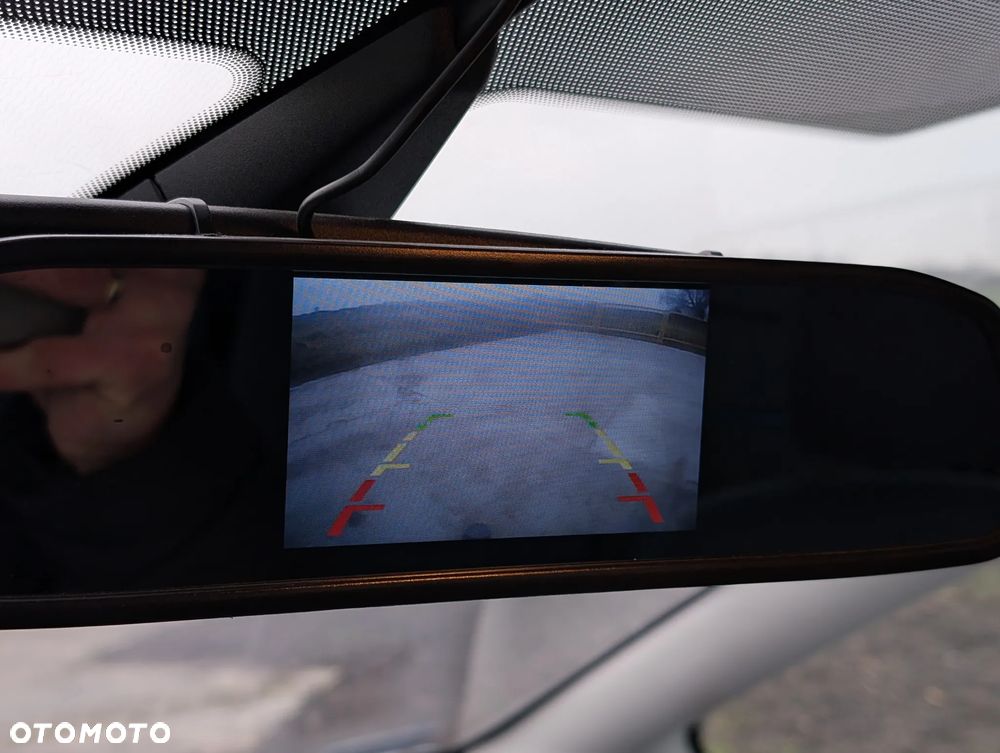 Ford S-Max 2.0 TDCi Trend - 17