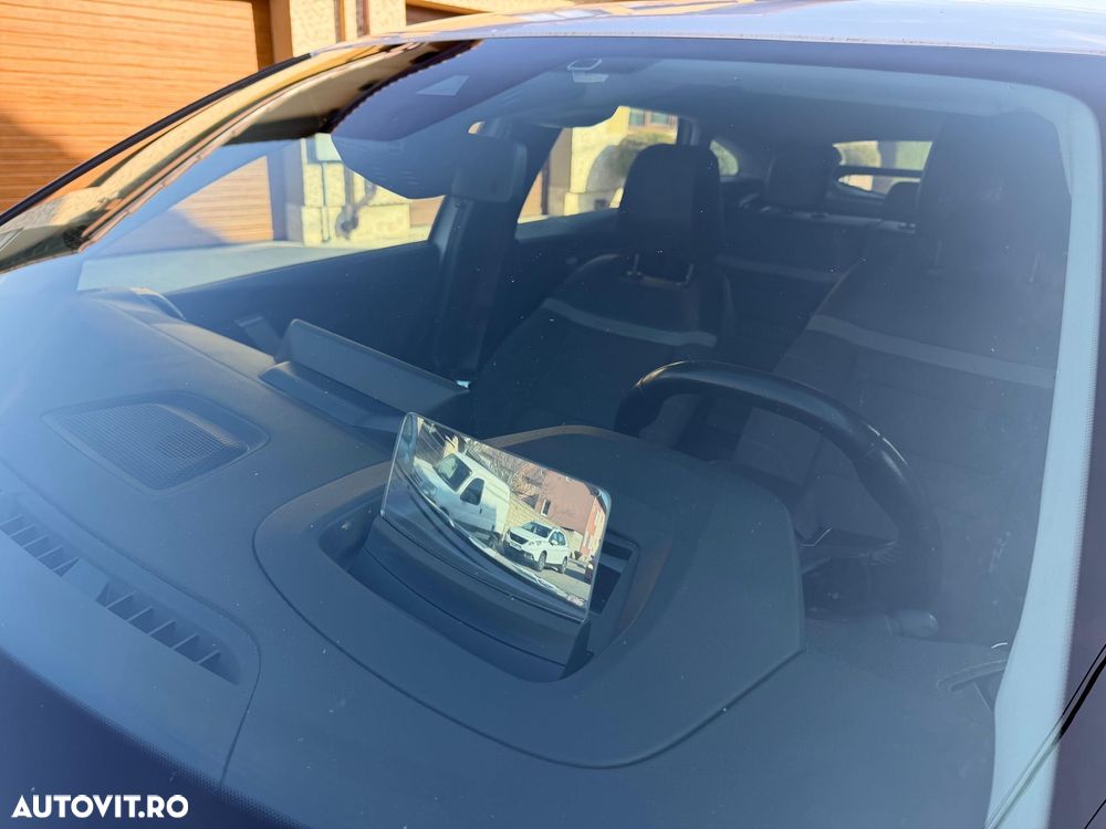 Citroën C4 BlueHDi 130 Stop&Start EAT8 SHINE - 16