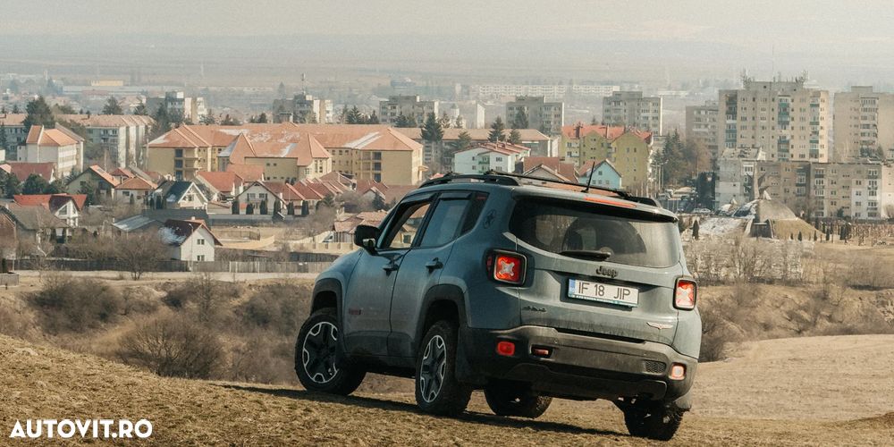 Jeep Renegade 2.0 M-Jet 4x4 Low AT9 Trailhawk - 11