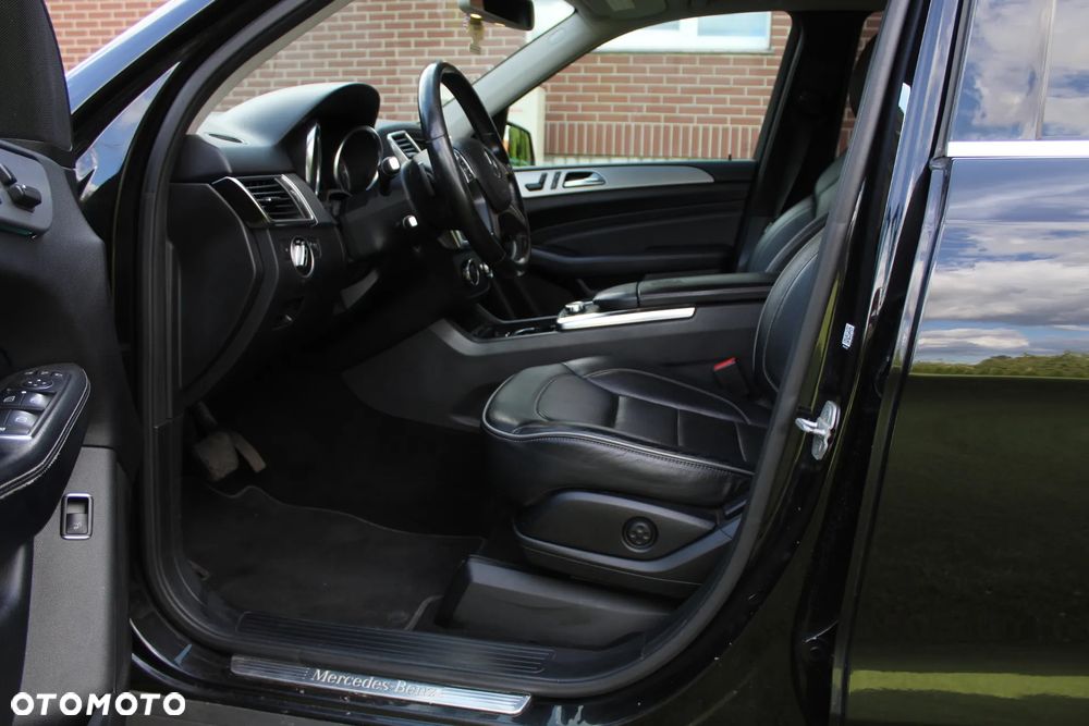 Mercedes-Benz ML 350 BlueTEC 4-Matic - 19