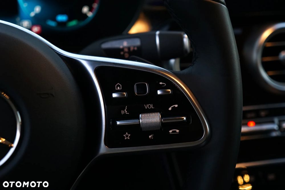 Mercedes-Benz GLC 300 4-Matic - 26