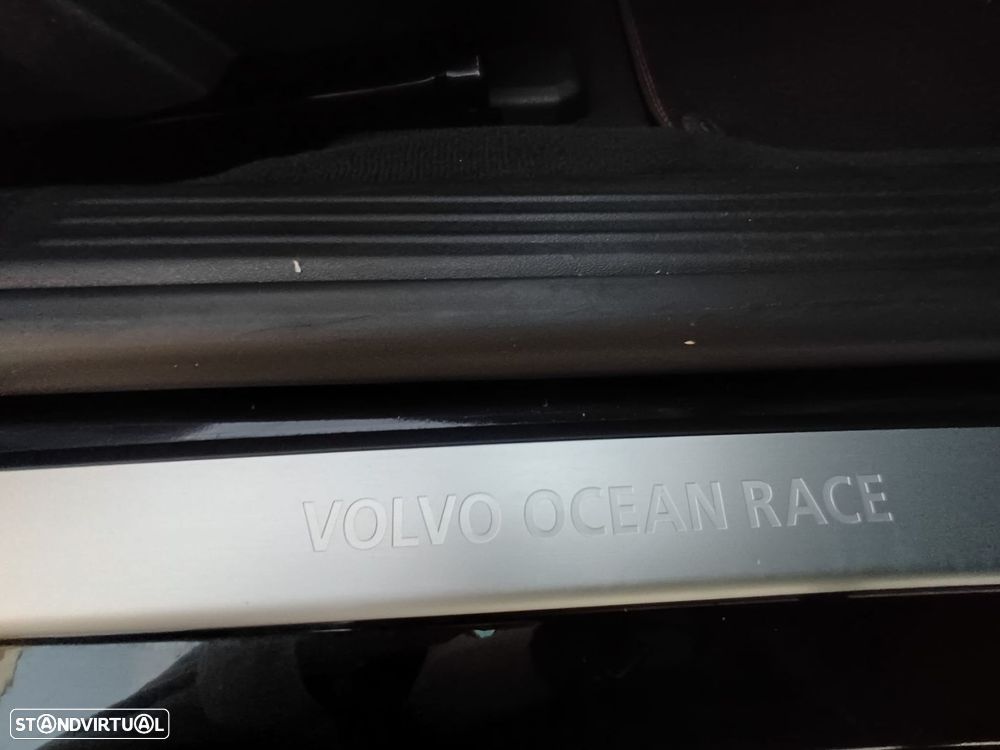 Volvo V40 D2 Ocean Race - 24