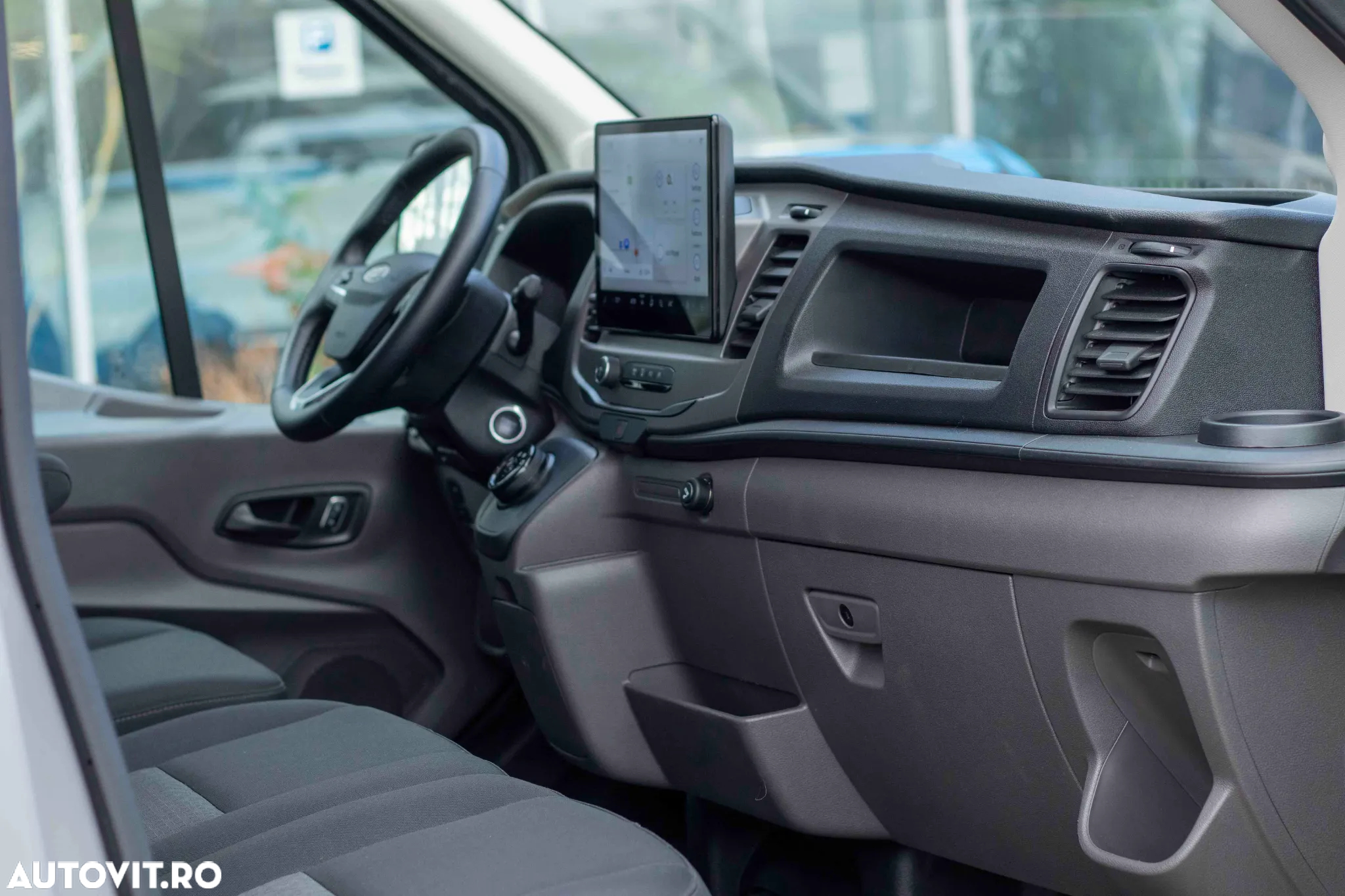 Ford E-Transit - 21
