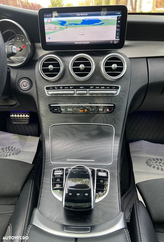 Mercedes-Benz C - 15