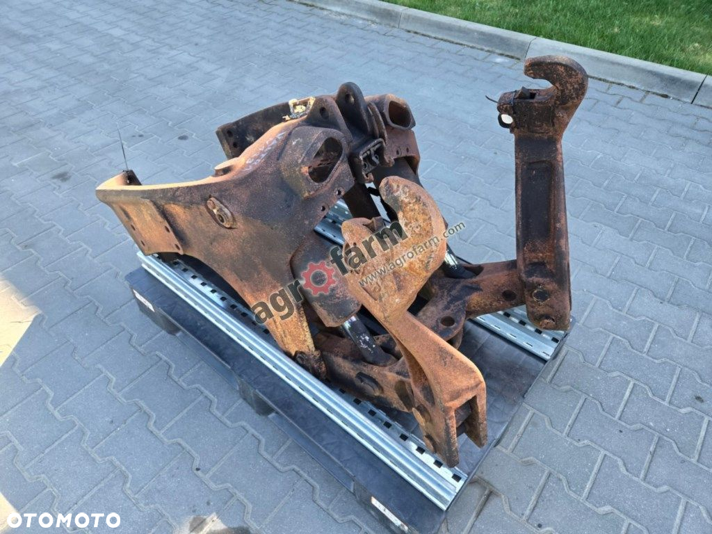TUZ, przedni podnośnik, VALTRA N123 - 2