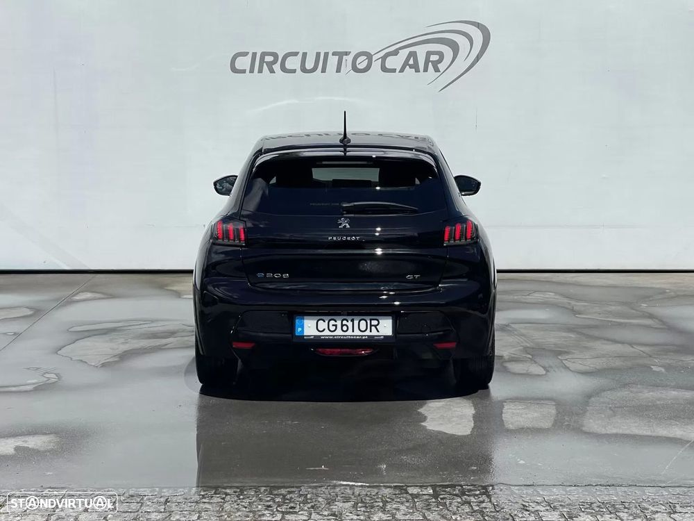Peugeot e-208 GT Pack - 10