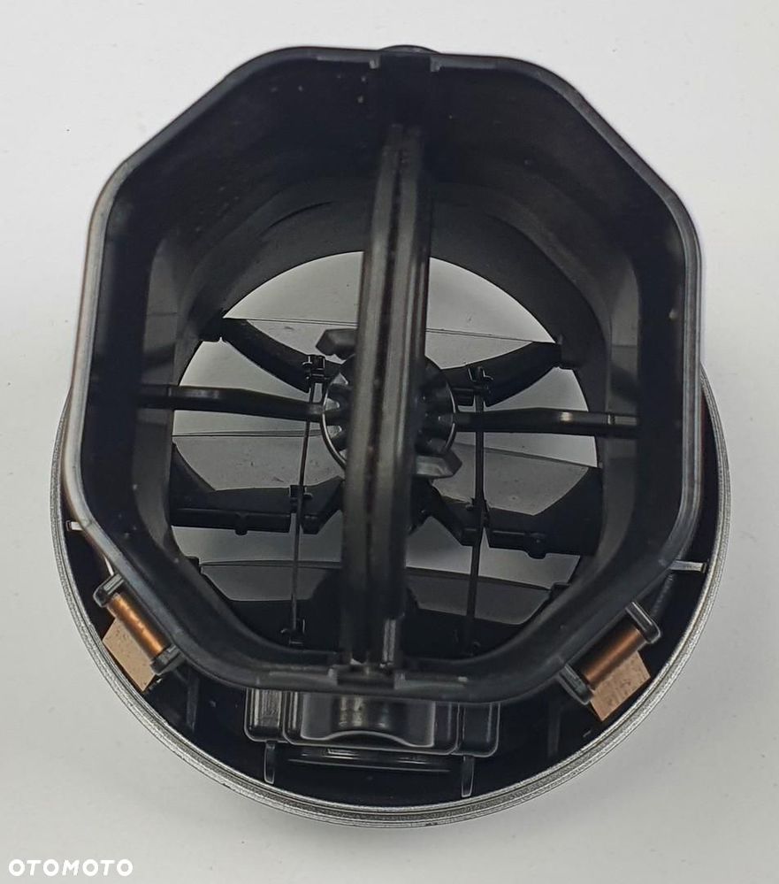 KRATKA NAWIEWU MERCEDES W205 A2058300301 - 4
