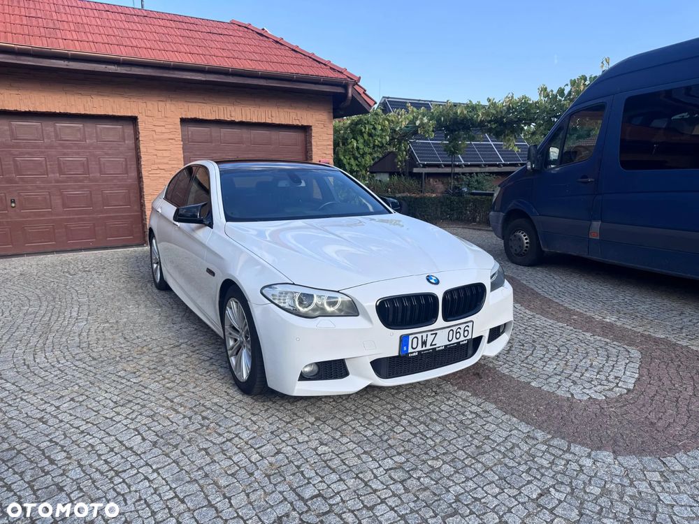 BMW Seria 5 520d Sport-Aut - 11