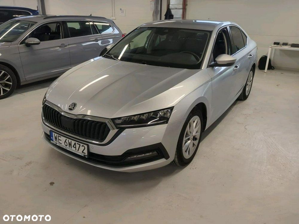Skoda Octavia - 1