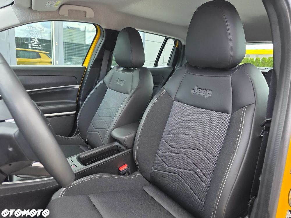 Jeep Renegade - 26