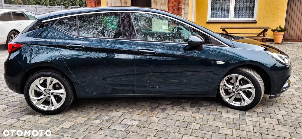 Opel Astra 1.6 BiTrb D (CDTI) Start/Stop Innovation - 11