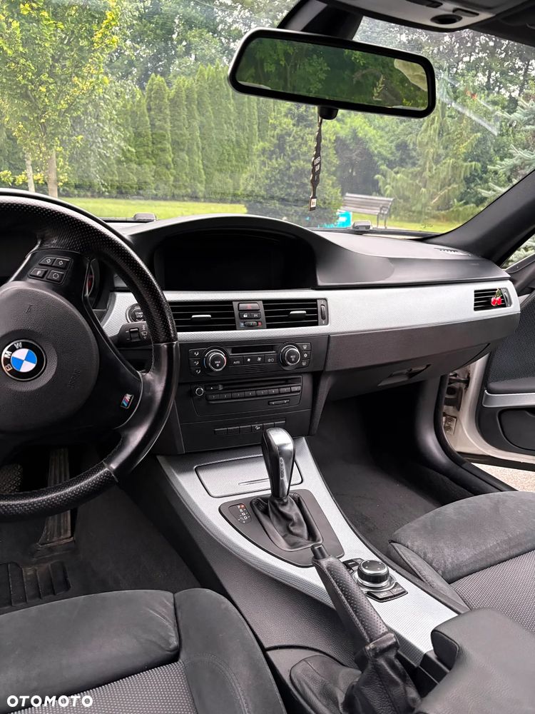 BMW Seria 3 330d xDrive - 19