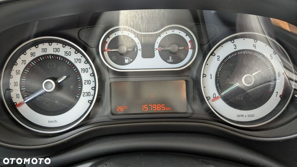 Fiat 500L 1.4 16V Pop - 23