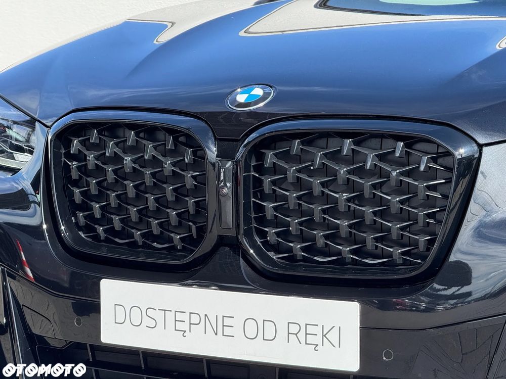 BMW X4 - 11