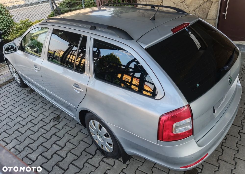 Skoda Octavia - 2